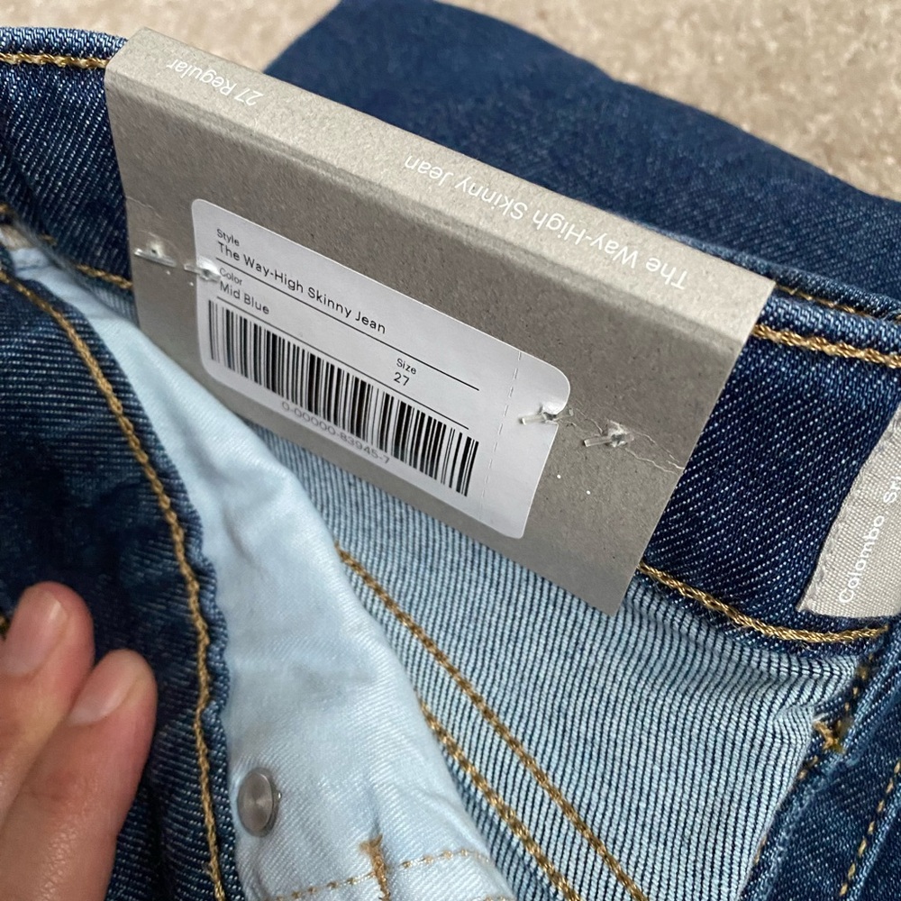 Everlane Women's Dark Blue Skinny Jeans - Picture 2 of 3